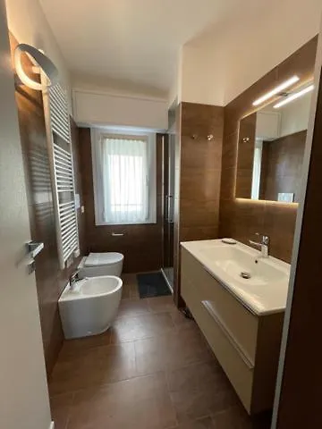 Casa Plauto Attico Senza Cucina Without Kichen Apartman Bellaria – Igea Marina